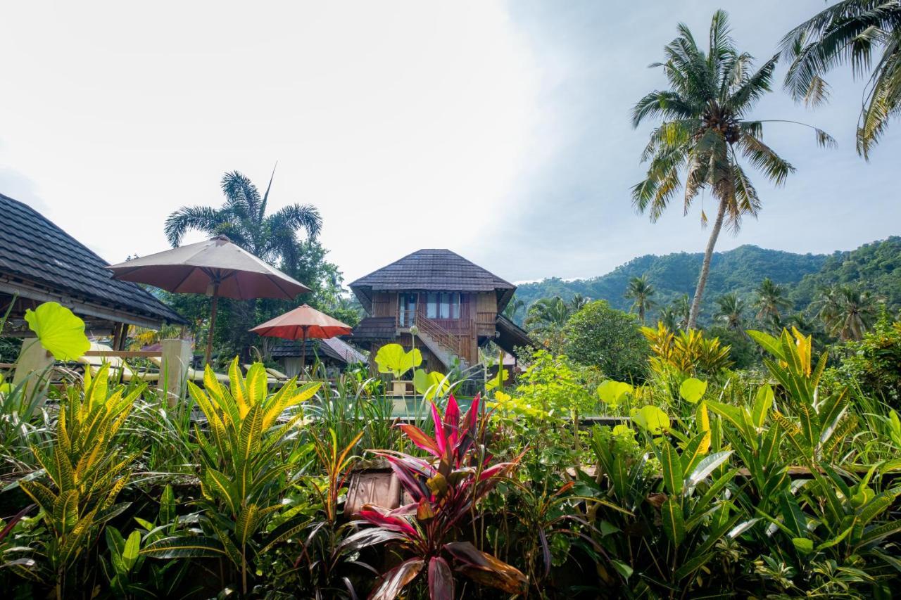 Villa Manuk Singaraja  Bagian luar foto